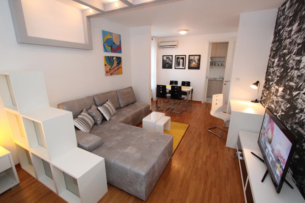New Belgrade Apartment Neven, Parking 5 Evra Dan Eksteriør billede