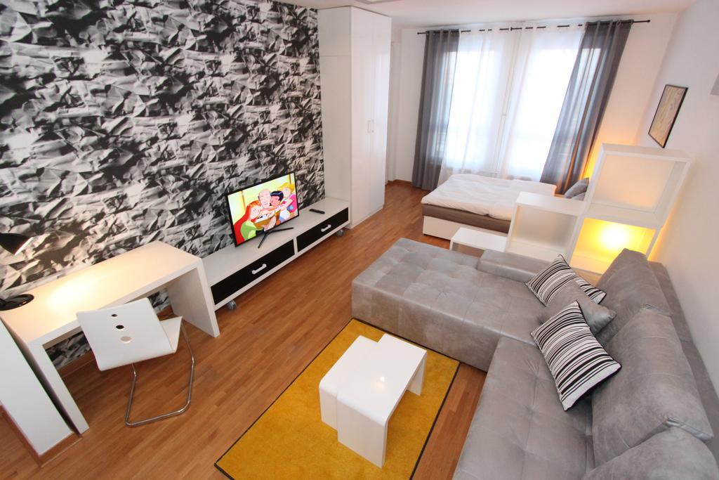 New Belgrade Apartment Neven, Parking 5 Evra Dan Eksteriør billede