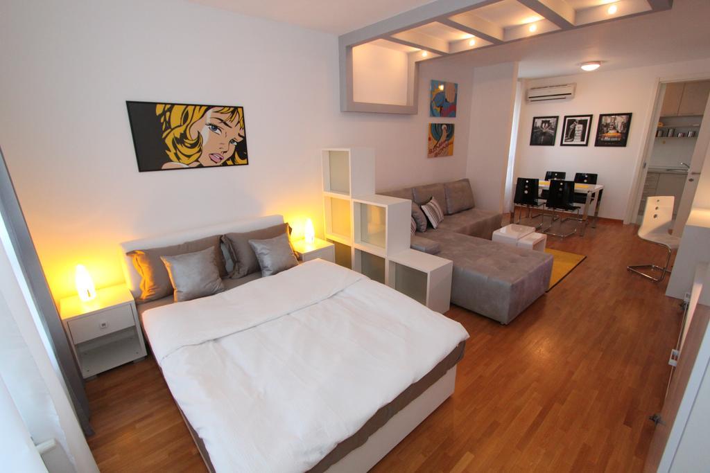 New Belgrade Apartment Neven, Parking 5 Evra Dan Eksteriør billede